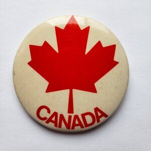 Canada Red Maple Leaf Pinback Button Pin